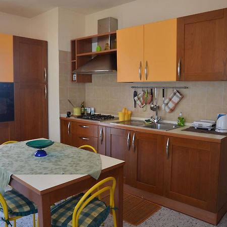 Casa Susanna Фондакело Екстериор снимка