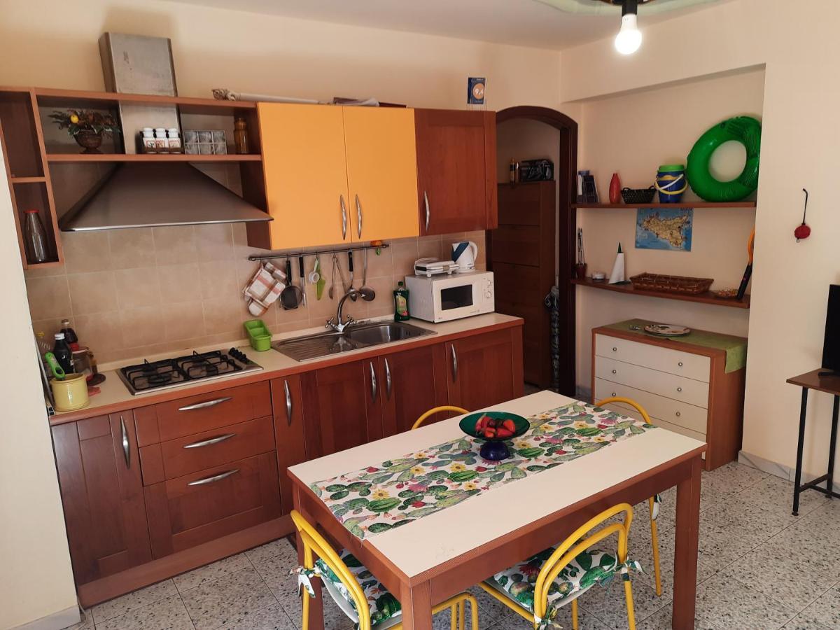 Casa Susanna Фондакело Екстериор снимка