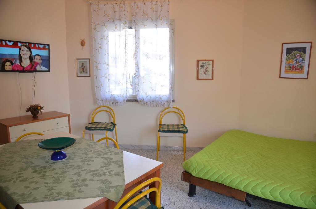 Casa Susanna Фондакело Екстериор снимка